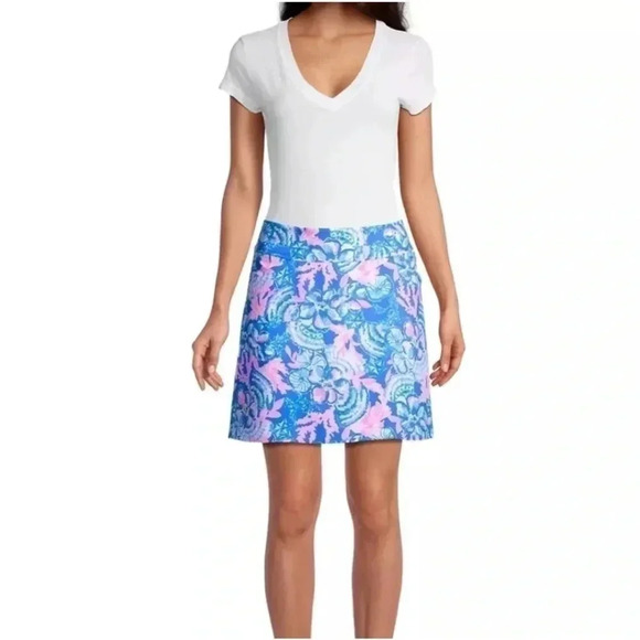 Lilly Pulitzer Pants - Lily Pulitzer Jonas Blue Tang Sitting Seaside Skort
